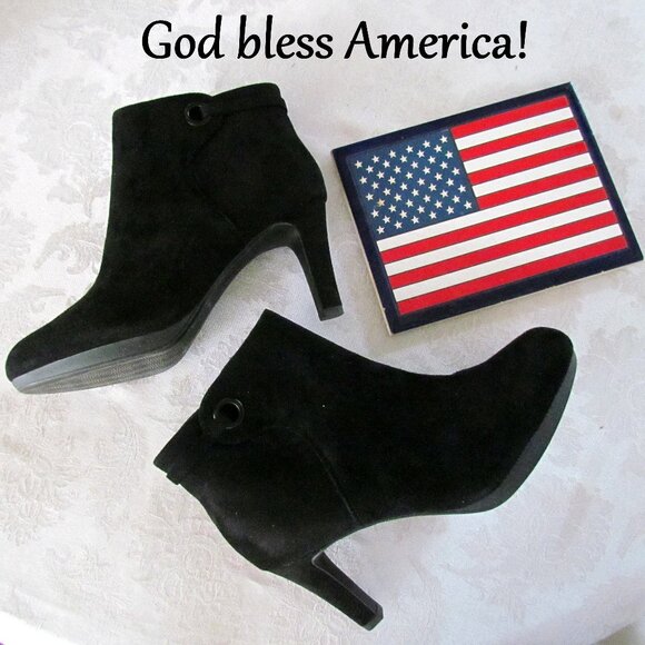 BLACK ANKLE BOOTS, CLARKS NWOT 8.5 8 1/2 SUEDE, INSIDE ZIPPERS, 3 1/4" HEELS - Picture 4 of 10